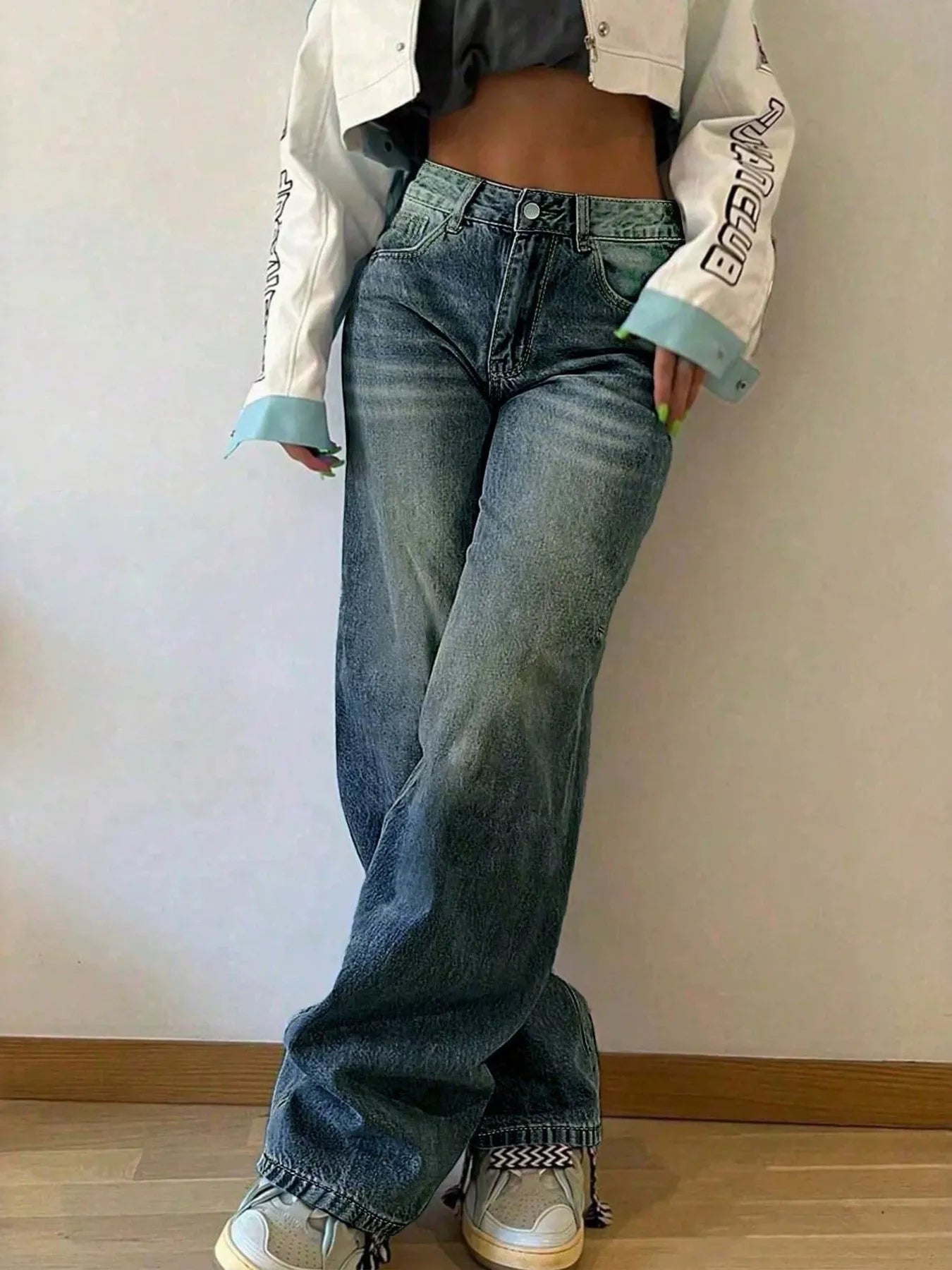 Vintage Wash Wide-Leg Jeans Shopimist