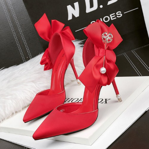 Women's Pointed Toe Bow Heels | Slip-On Stiletto Pumps Sarah Express