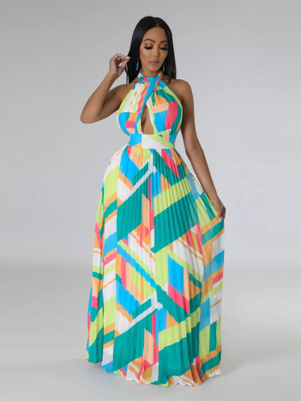 Halter Neck Geometric Print Pleated Maxi Dress Shopimist
