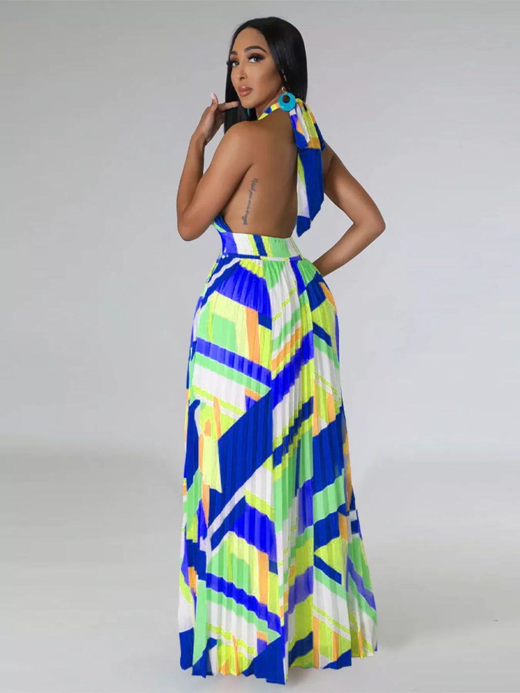 Halter Neck Geometric Print Pleated Maxi Dress Shopimist