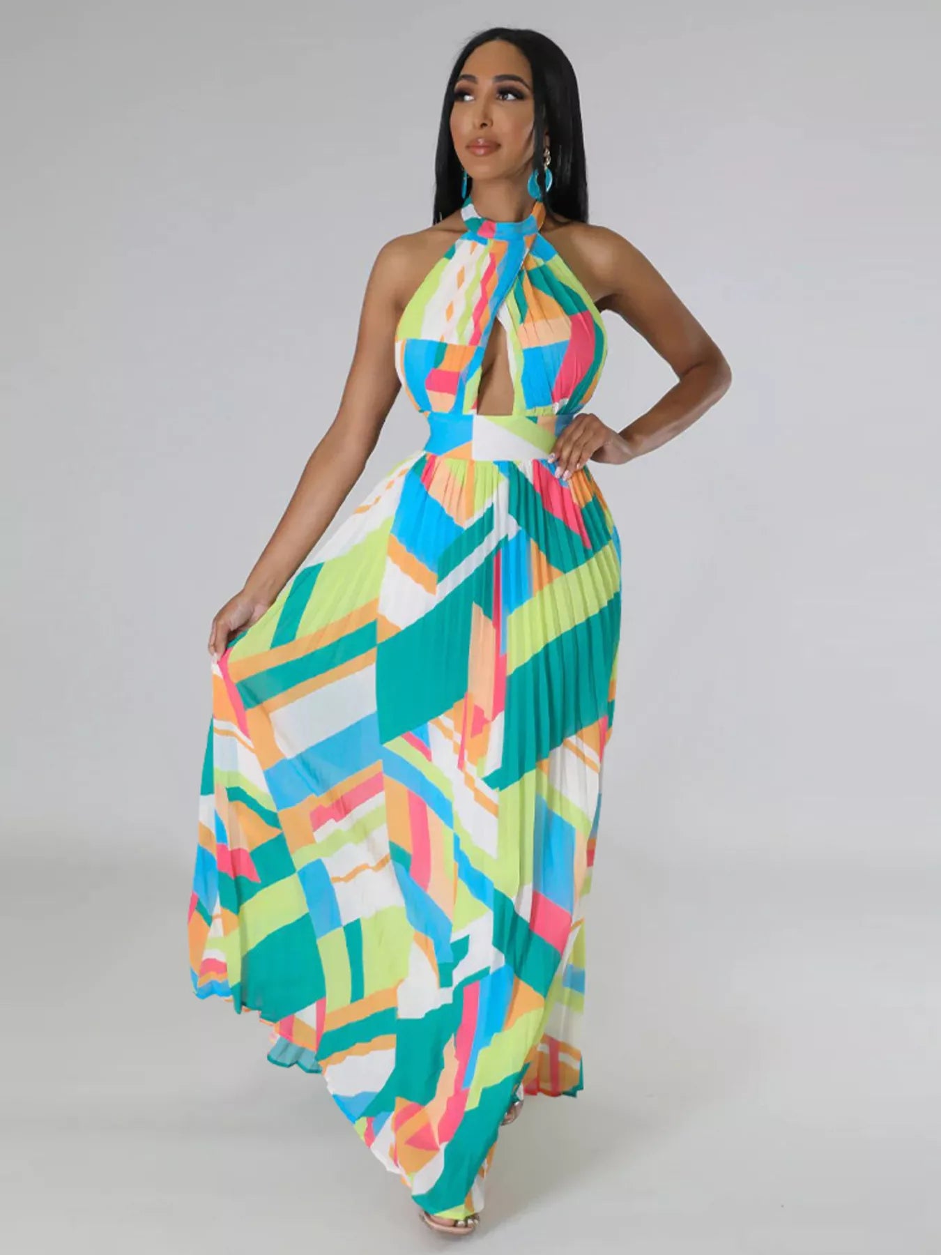 Halter Neck Geometric Print Pleated Maxi Dress Shopimist