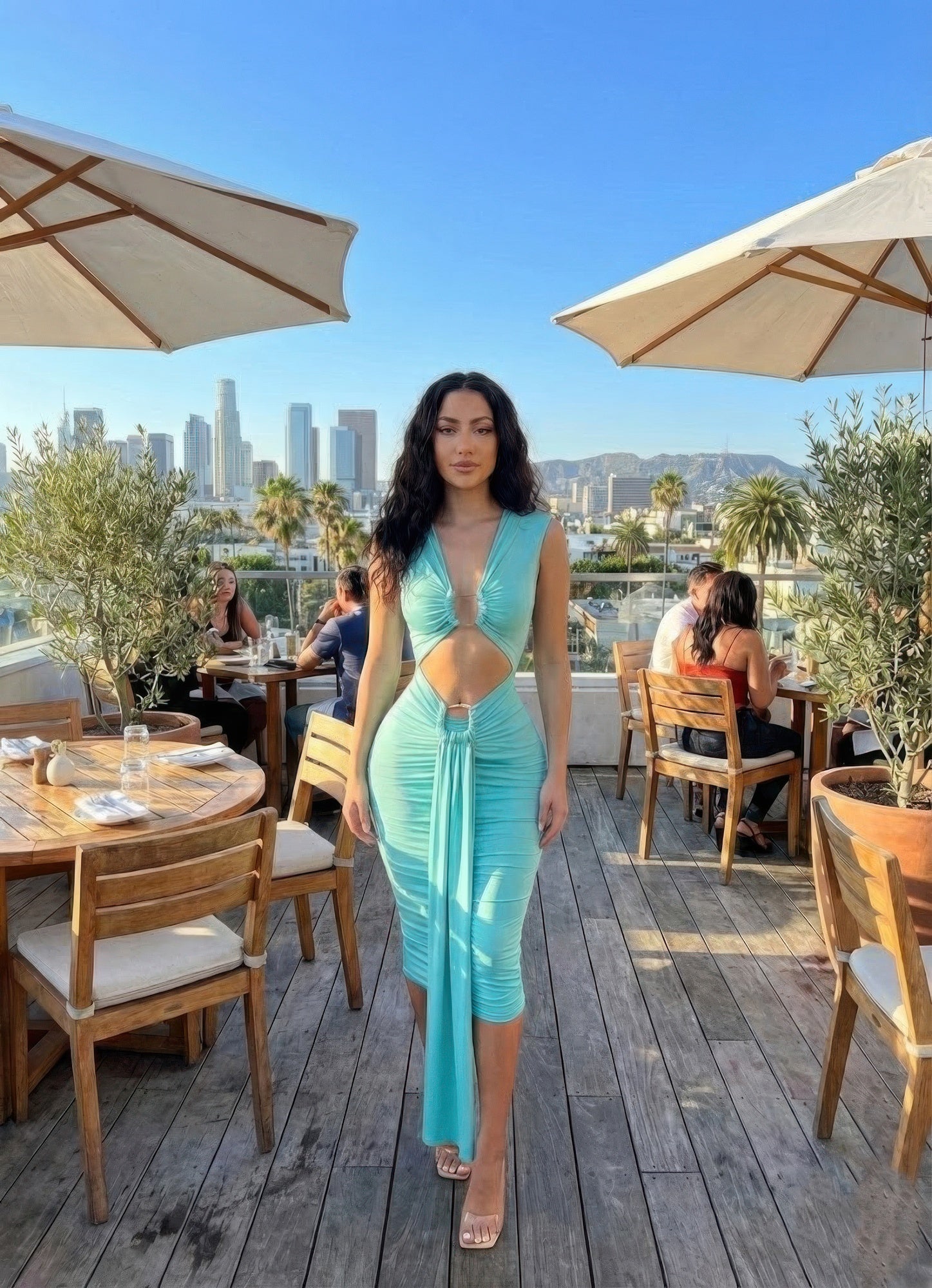 Body-con Midi Dress In A Vibrant OyeraCharisma