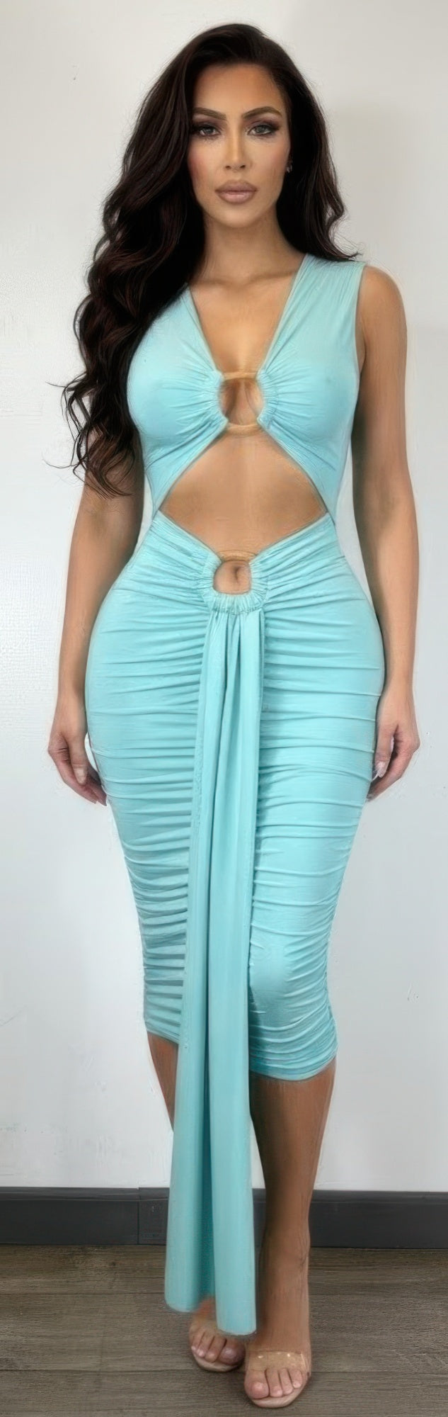 Body-con Midi Dress In A Vibrant OyeraCharisma