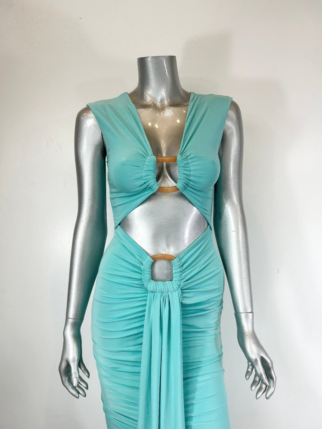 Body-con Midi Dress In A Vibrant OyeraCharisma