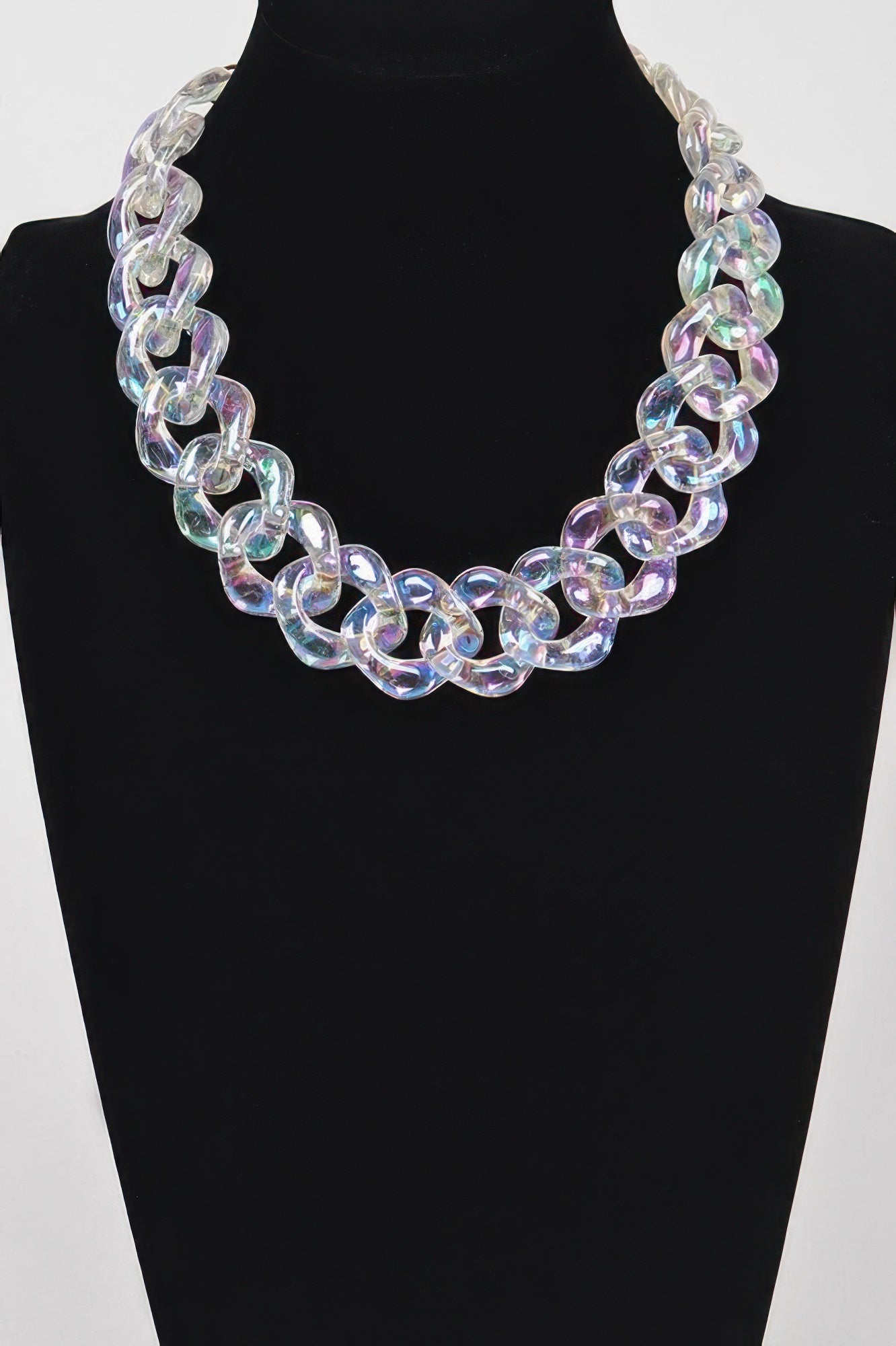 Oversized Ab Plastic Chain Necklace OyeraCharisma