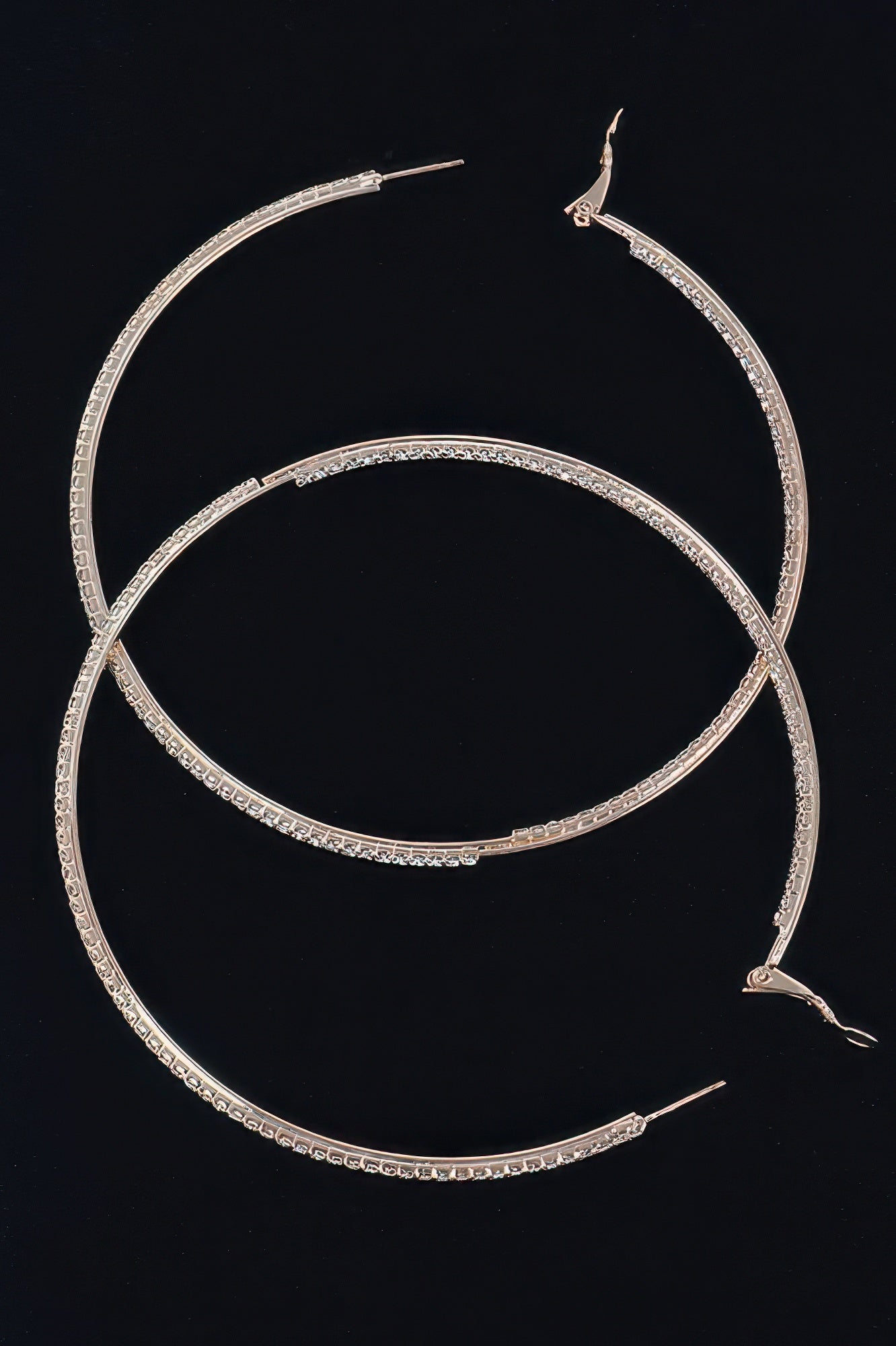 Thin Hoop Earrings With Rhinestone Details. OyeraCharisma