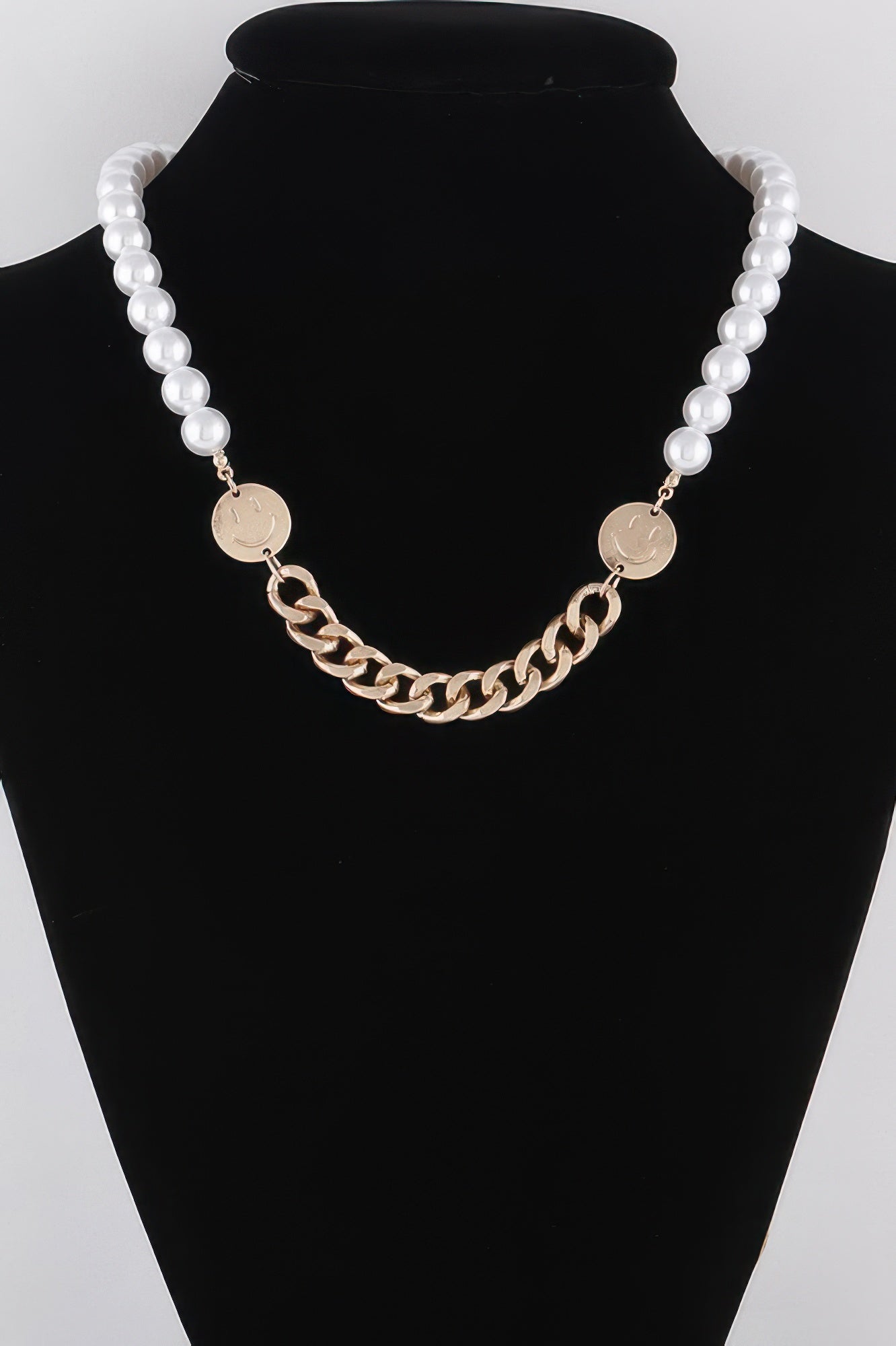 Two Toned Pearl N Bead Necklace OyeraCharisma