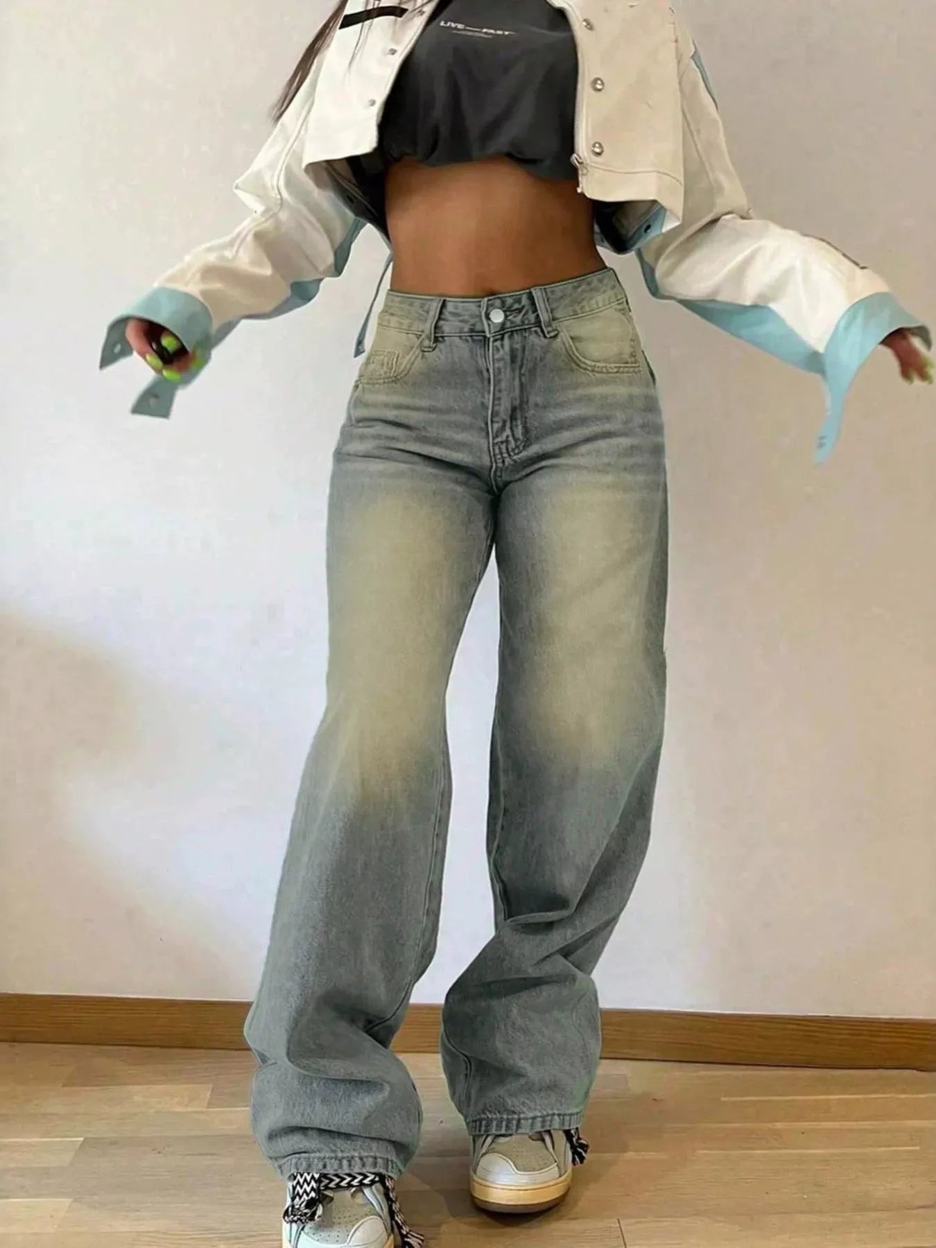 Vintage Wash Wide-Leg Jeans Shopimist