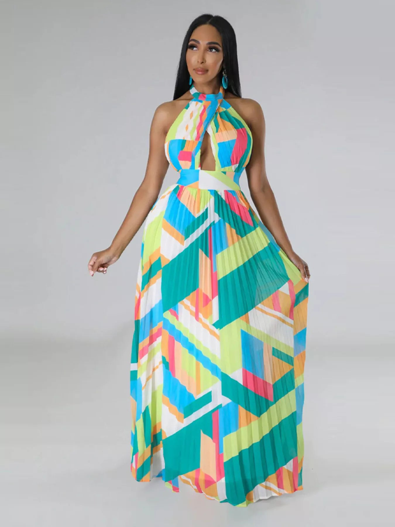 Halter Neck Geometric Print Pleated Maxi Dress Shopimist