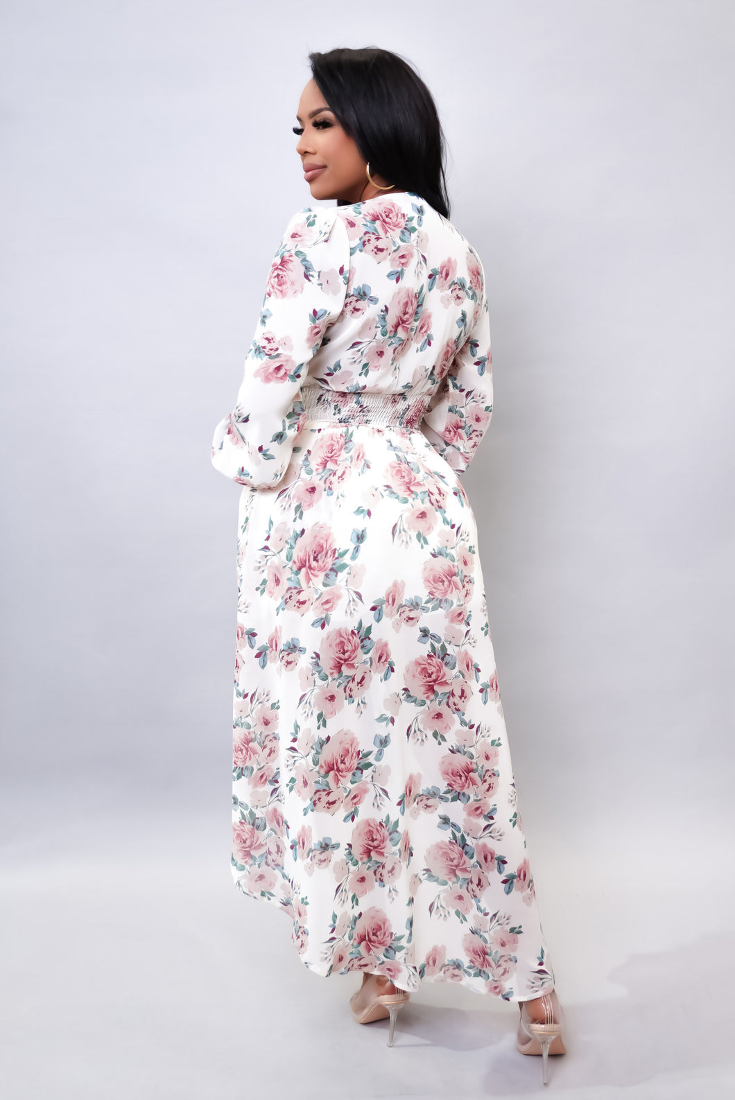 Blush & White High Low Top S&E Retail Expo