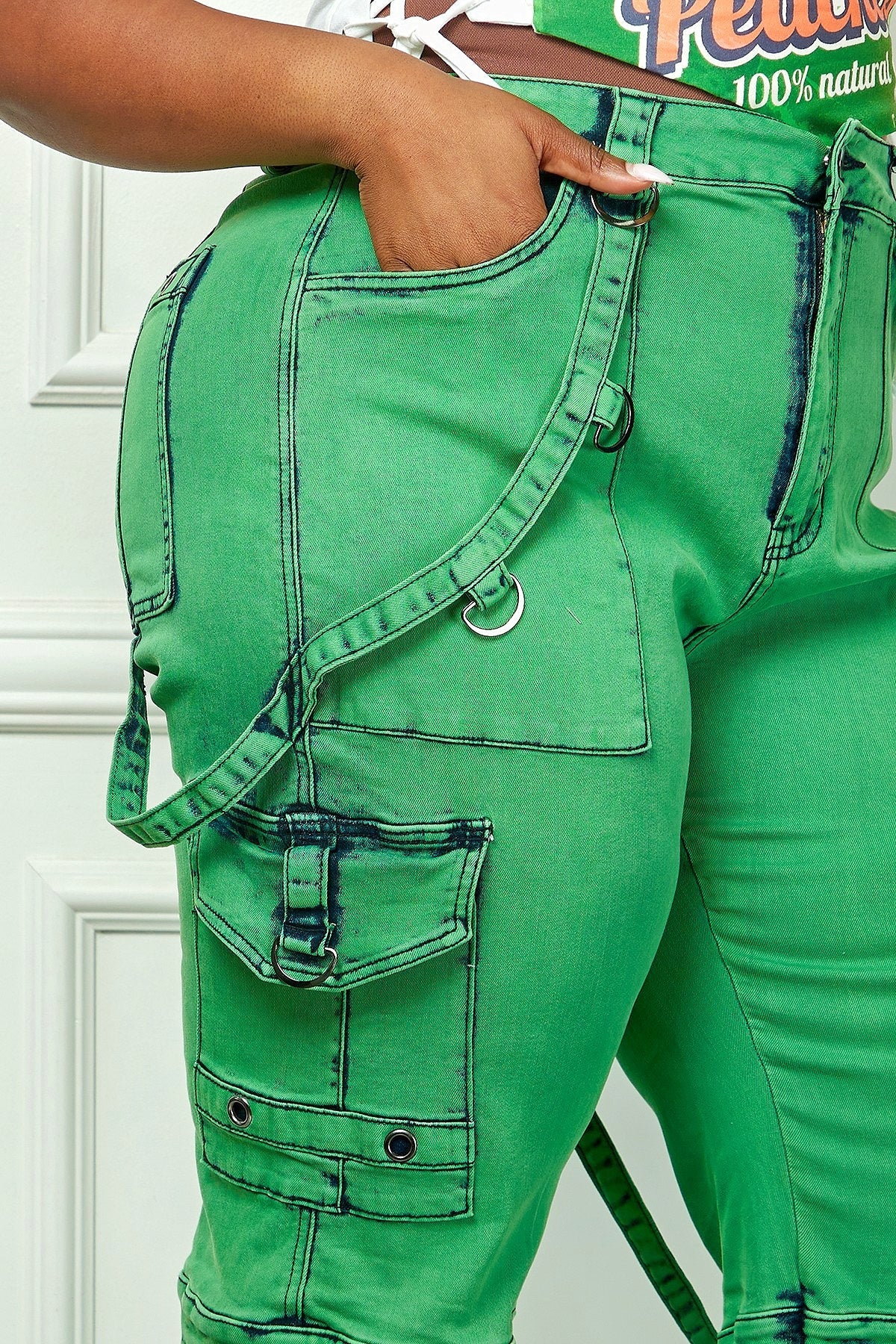 Oh So Crafty Utility Cargo Plus Size Denim Pants - Green Fasheabe